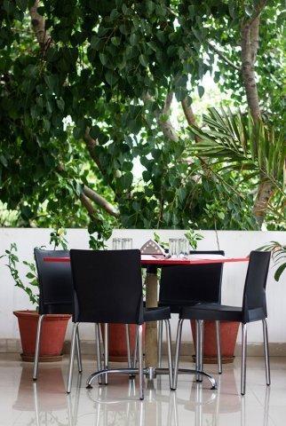Itsy Hotels Hiland Suites Bangalore Esterno foto