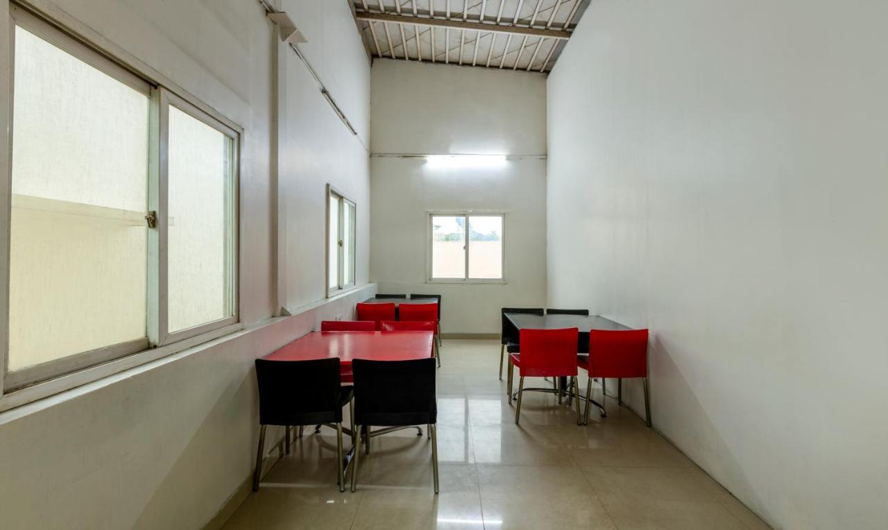 Itsy Hotels Hiland Suites Bangalore Esterno foto